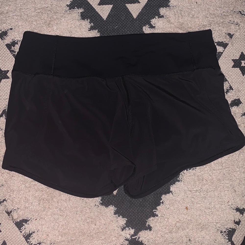 Lululemon 4 inch Speed Up shorts
